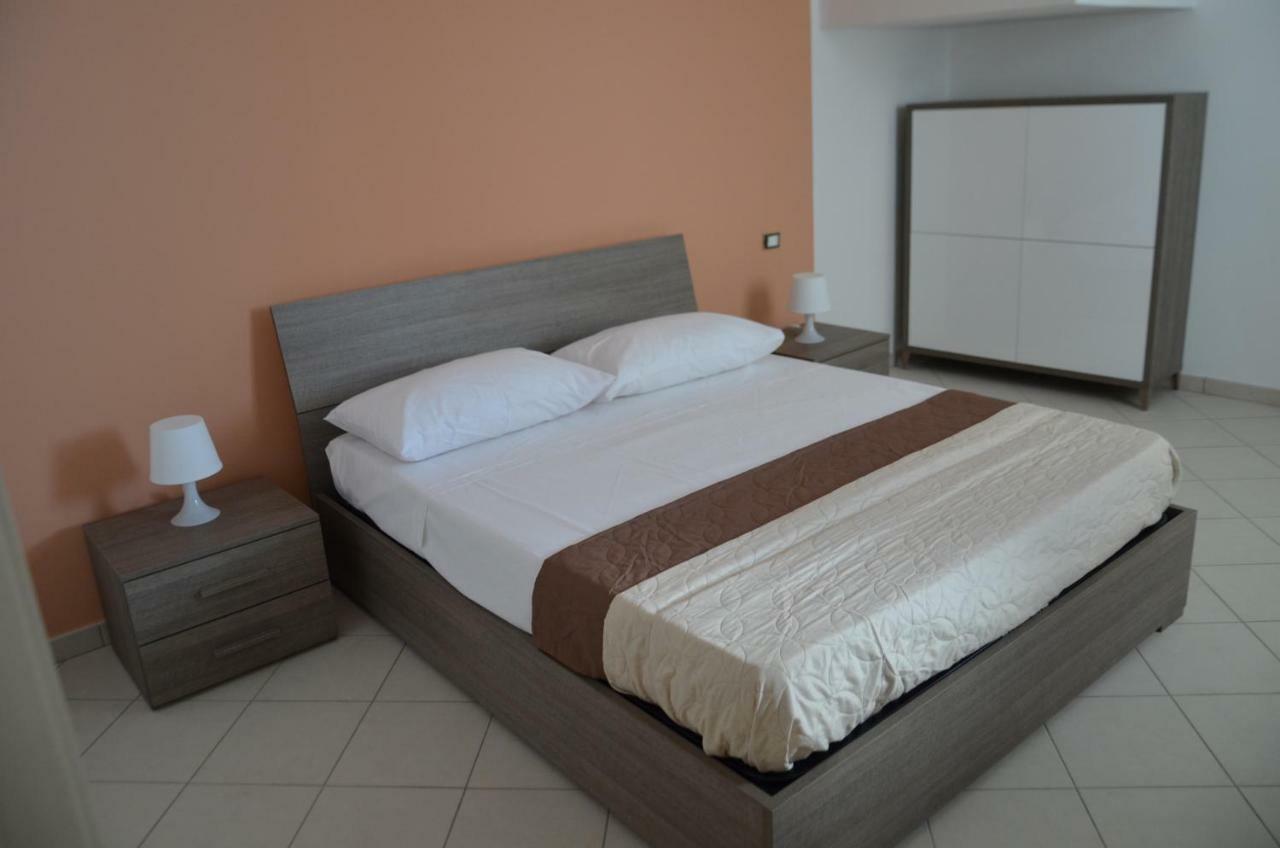 Casa Vacanze Cristoforo Colombo Apartment Lido Conchiglia Ngoại thất bức ảnh